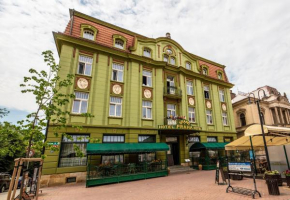 Grand Hotel Praha, Jicin
